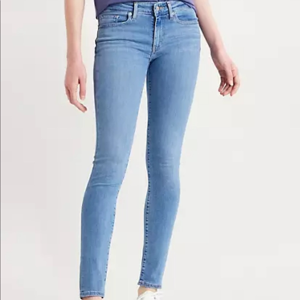 Levi’s 711 Skinny Mid Rise Jeans